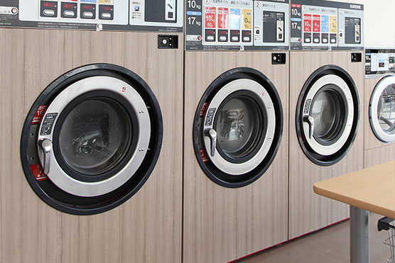 コインランドリーのメーカー
